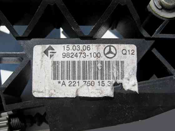 Mercedes-Benz  A2217601534 Рама зовнішньої ручки задніх лівих дверей S-Class W221 Одесса