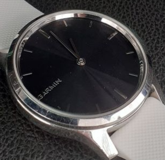 Смарт-Часи: Garmin Vivomove Luxe Sapphire. Київ - фото 3