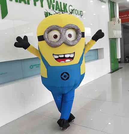 Надувной костюм Миньон двуглазый RESTEQ для взрослых — костюм на Хэллоуин, рост 150–185 см, с вентилятором Киев