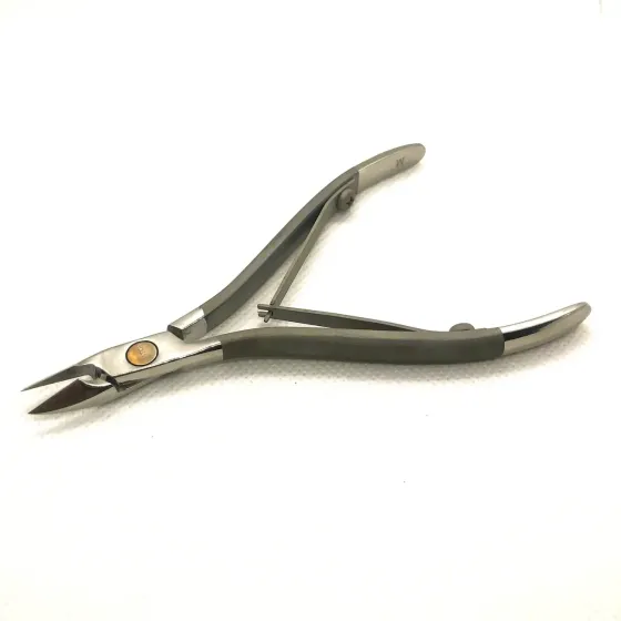 OLTON профессиональные кусачки для кутикулы М (накожницы), титановая длина режущей части – 8-10 мм. Киев