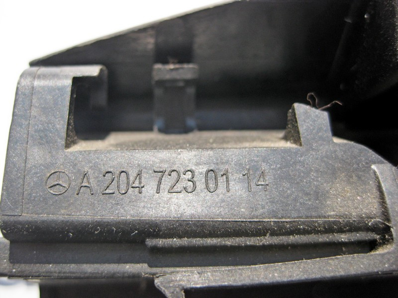 Mercedes-Benz  A2047230114 Тримач - кронштейн рами ручки на замку передніх лівих дверей C-Class W204 Одесса - изображение 3