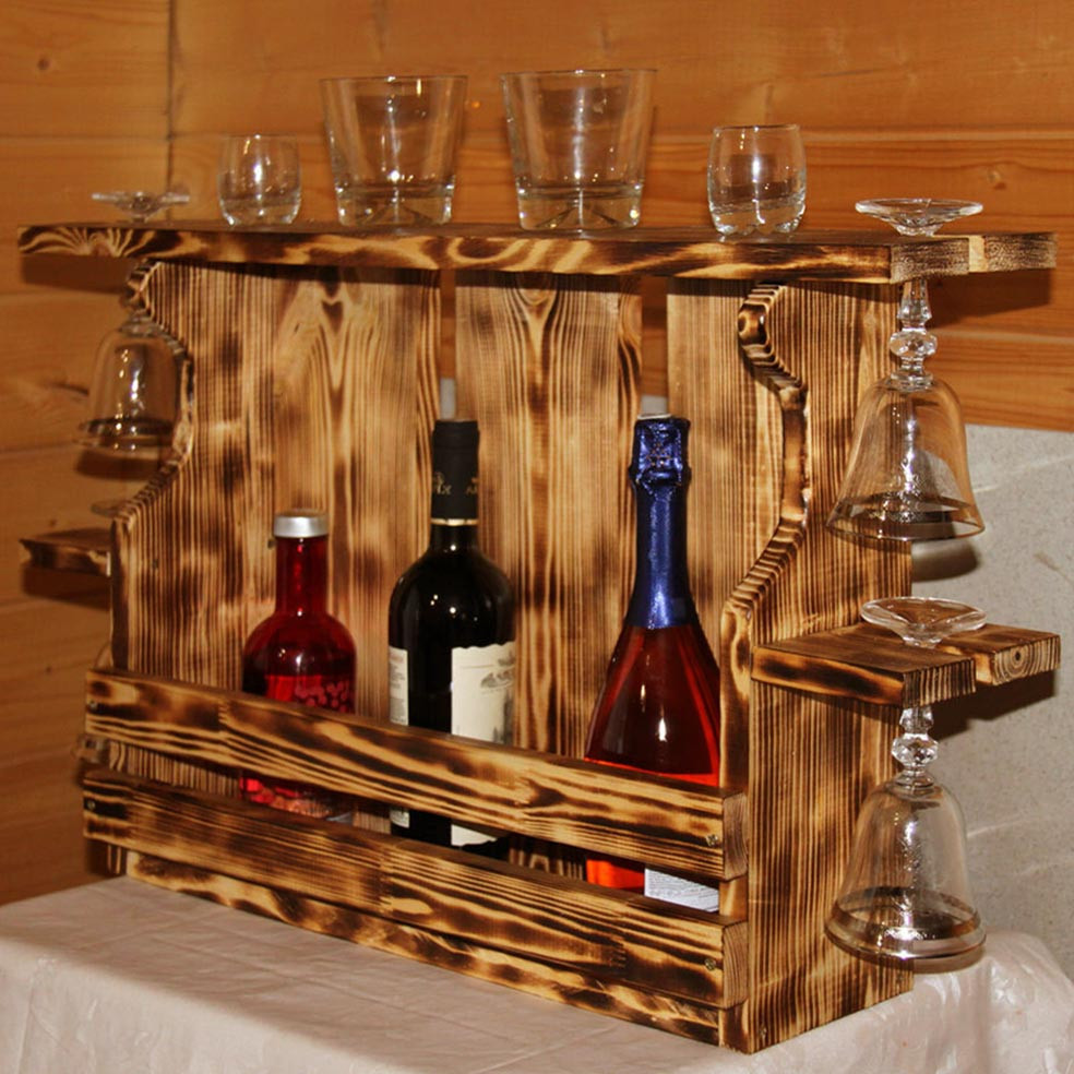 Настенная винная полка 