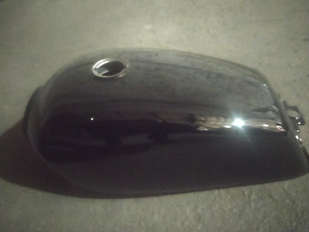 Бак паливний Alpha (чорний) VDK Київ - фото 1