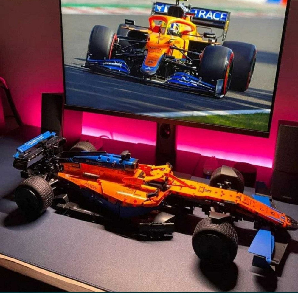 Конструктор машика  Technic Гоночний автомобіль McLaren F-1 (1434 деталей)маштаб 1:8 Макларен  жовта Киев - изображение 7