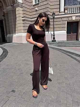 Жіночий трендовий костюм з м'якої натуральної тканини турецька віскоза Шоколад Одеса