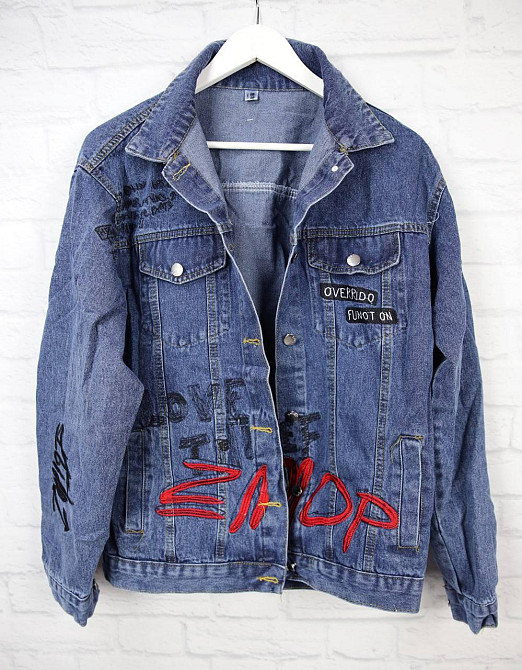 Джинсовая куртка женская оверсайз с надписью р 42-48 Харьков - изображение 1