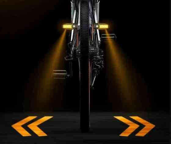 Бездротові покажчики поворотів з проекцієй на дорогу Одеса