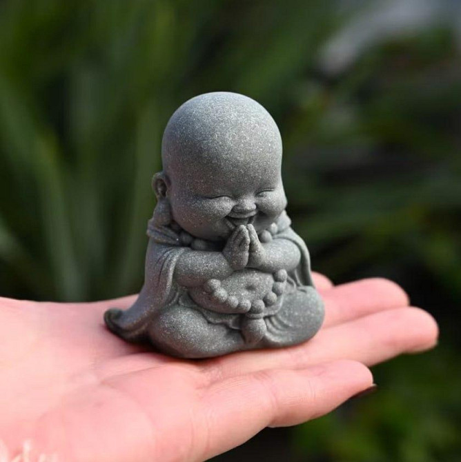 Статуетка монах Будда маленька декоративна фігурка для дому медитації подарунок Київ - фото 3