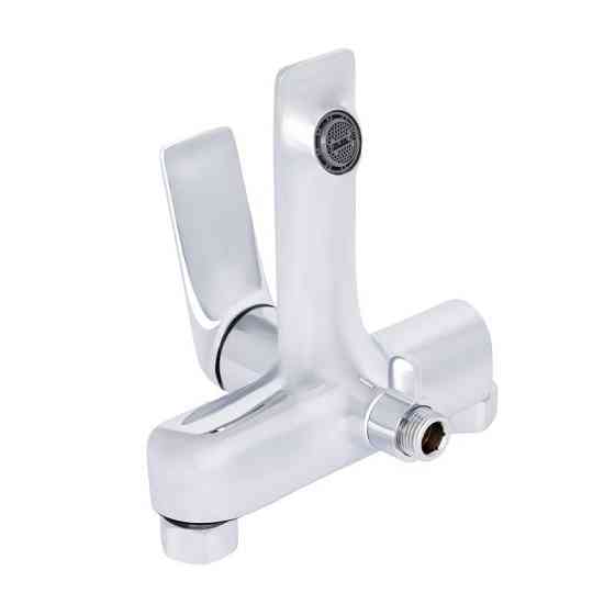 Смеситель для ванны Qtap Vlasta New c душевым гарнитуром QTVLA259CRM45642 Chrome Киев