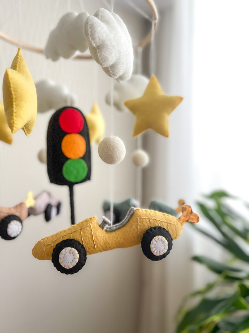 Дитячий мобіль на ліжечко «Гонки» Київ - фото 2