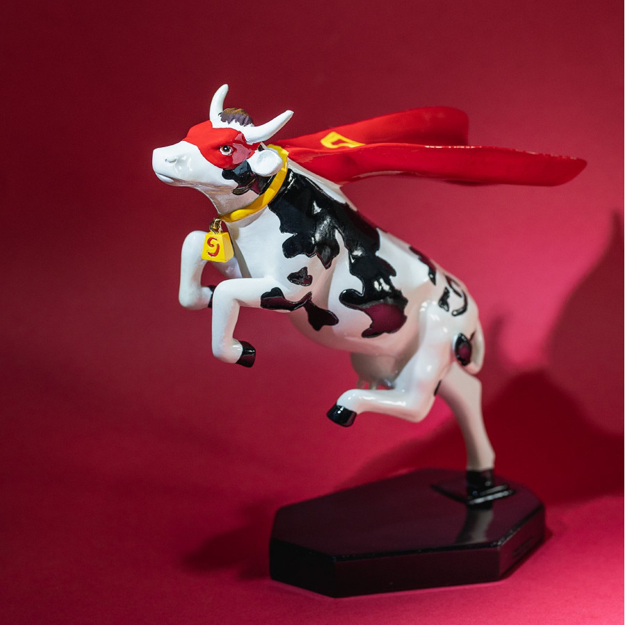 Колекційна статуетка корова Super Cow, Size M Рівне - фото 3