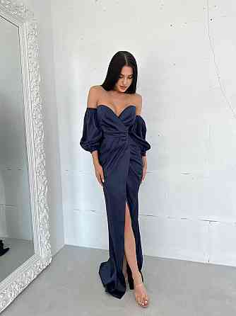 Женское роскошное вечернее платье со шлейфом и съемными рукавами из королевского атласа Темно-синий, M Одесса