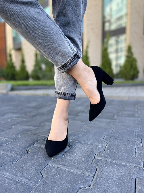 Comer Туфлі жіночі COMER чорні еко-замша 39р. каблук 8см (1971) Коломия - фото 4