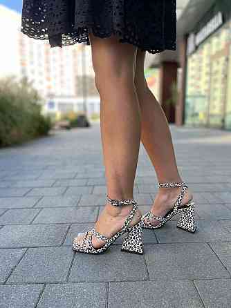 LIRIO Босоніжки жіночі з натуральної шкіри літні на підборах леопардові відкриті LIRIO L0282/80 Коломыя