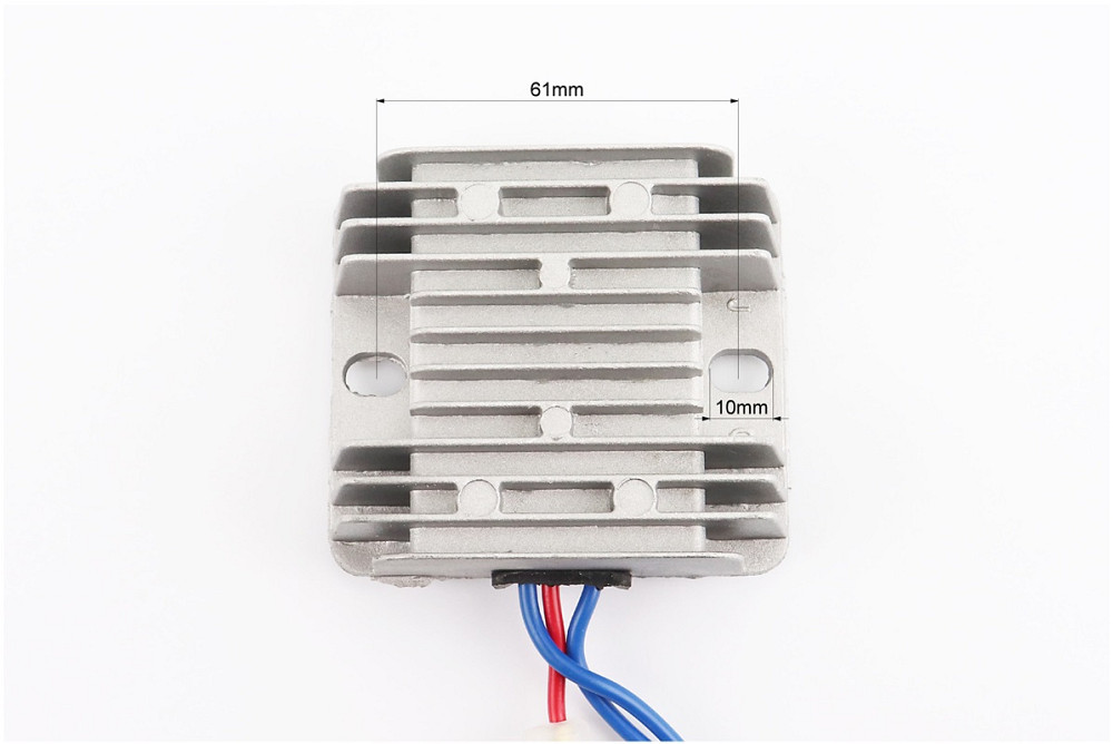 Регулятор напруги 178F/186F, 68x77mm, із запобіжником Київ - фото 2