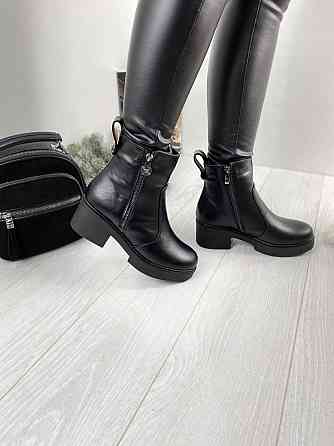 Жіночі черевики Б02-3516 чорні натуральна шкіра висота 13 см підошва 3 см (1132) Коломыя