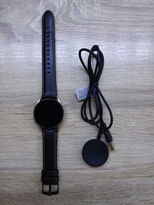 Б/У Смарт-годинник Samsung Galaxy Watch 4 40 мм SM-R860, AMOLED, GPS, NFC, оригінал Дніпро - фото 1