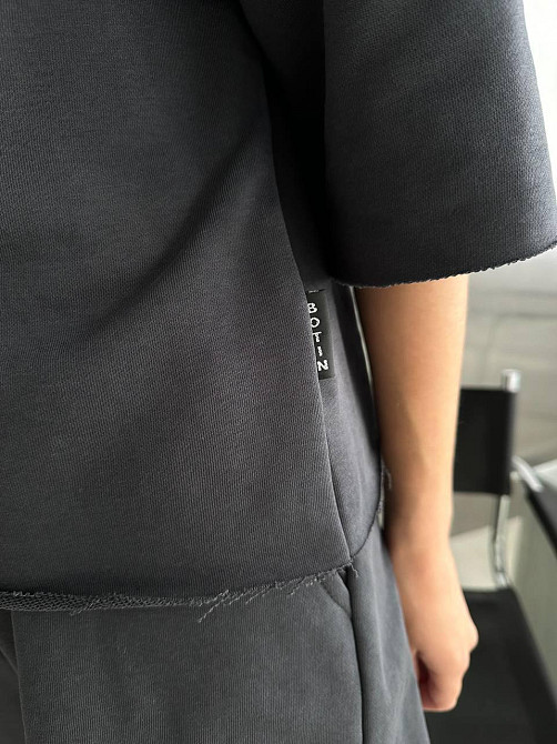 Жіночий повсякденний прогулянковий костюм-двійка: футболка та шорти турецька петля пеньє 100% бавовна Графітова, 42/44 Одеса - фото 10