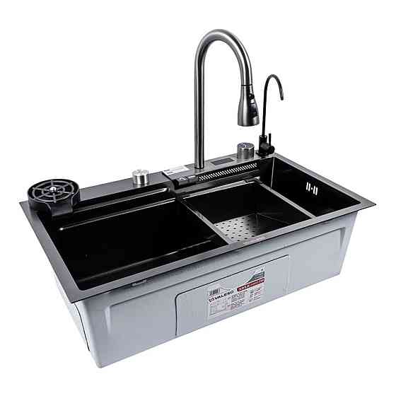 Кухонна мийка VALESO Handmade "Водоспад" 75*45G PVD чорний декор Коломыя