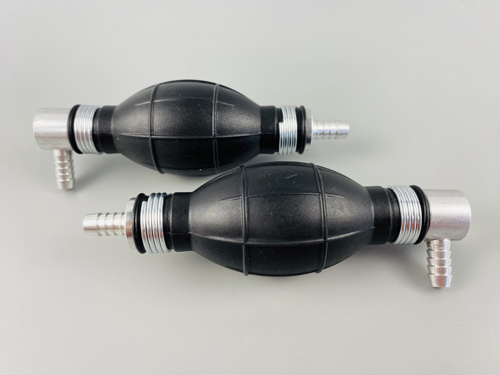 Ручний насос для перекачування рідини з клапаном масло-бензостійка гума алюмінієві наконечники d=8 мм Мукачево - фото 3