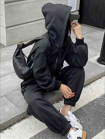 Жіночий теплий базовий костюм-двійка: соп худі+джогера тринитка на флісі Графіт Одеса