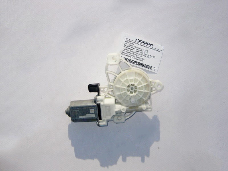 Mercedes-Benz  A0009065806 Моторчик склопідйомника передніх лівих дверей C-Class W205 E-Class W213 S-Class W222 GLC Coupe C253 X253 Одеса - фото 1