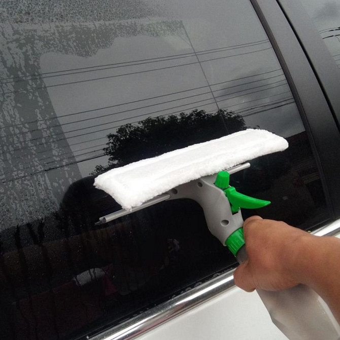Щітка для миття вікон Easy Glass 3 in 1 Spray Window Cleaner Суми - фото 2