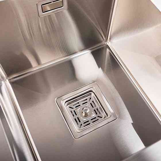 PLATINUM Кухонна мийка Platinum Handmade HDB 780х430х230 на дві чаші (квадратний сифон,3.0/1.0) Коломыя