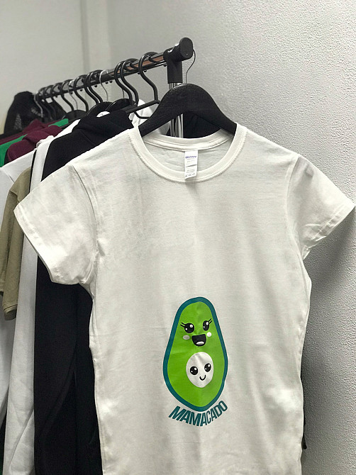 Женская футболка для будущей мамы. Футболка для беременной 