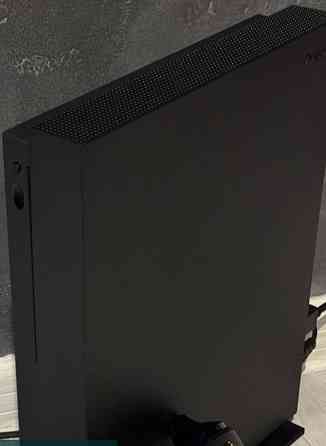 Приставка Xbox One X 1TB Київ