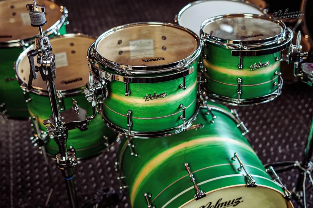 Ударная установка  Polmuz Maple Model 1 - 22/10/12/14/16/14SD Inlayed Artist Green to natural Fade Киев - изображение 1