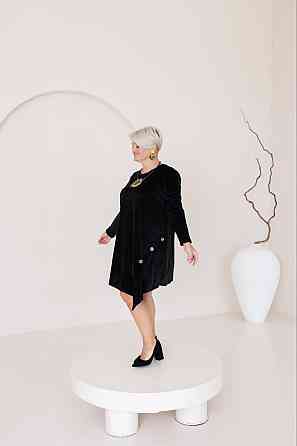 Жіноча стильна коротка сукня батал із королівського велюру Чорний, 54/58 Одеса