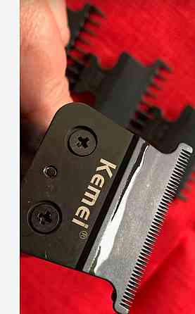 Бритье и стрижка!  Триммер KEMEI 2299 Киев