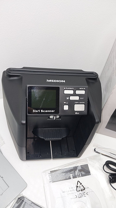 Оцифрувальник для фотоплівки та слайдів Medion P82021 Луцьк - фото 2