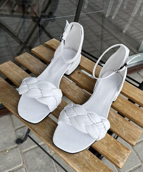 KATI SHOES Босоніжки жіночі білі літні KATI SHOES 132 шкіряні / Модні босоніжки на підборах р. Коломыя - изображение 2