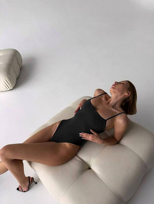 Женский базовый черный боди на тонких бретелях турецкий дайвинг 46/48 Одесса - изображение 3