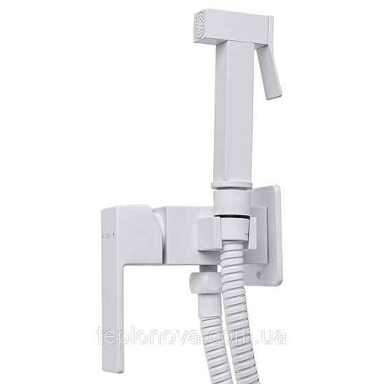 Змішувач гігієнічний TOPAZ ODISS TO 18604-H62-WW Чернівці