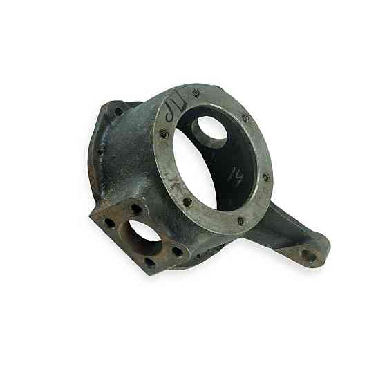 Корпус кулака правый поворотного Мукачево