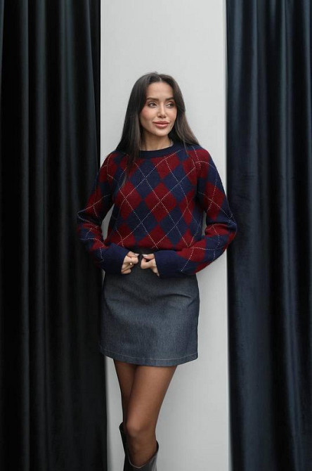 Женский оверсайз свитер в геометрический принт машинная вязка Синий Одесса - изображение 4