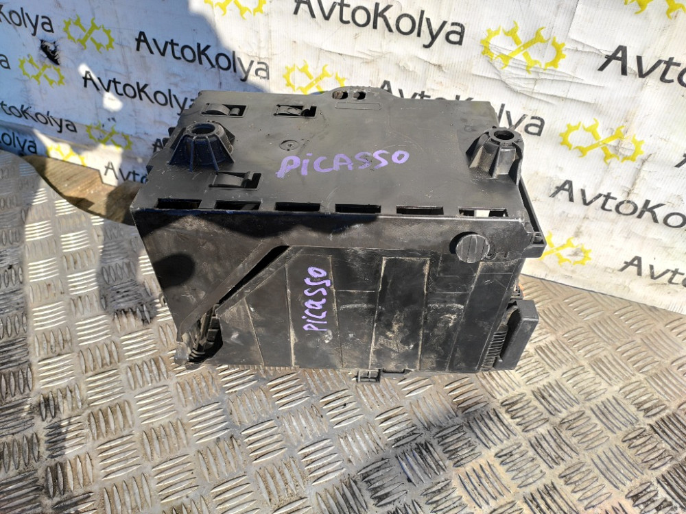 Корпус під акумулятор Citroen C4 Grand Picasso 2006-2013 Ковель - фото 2