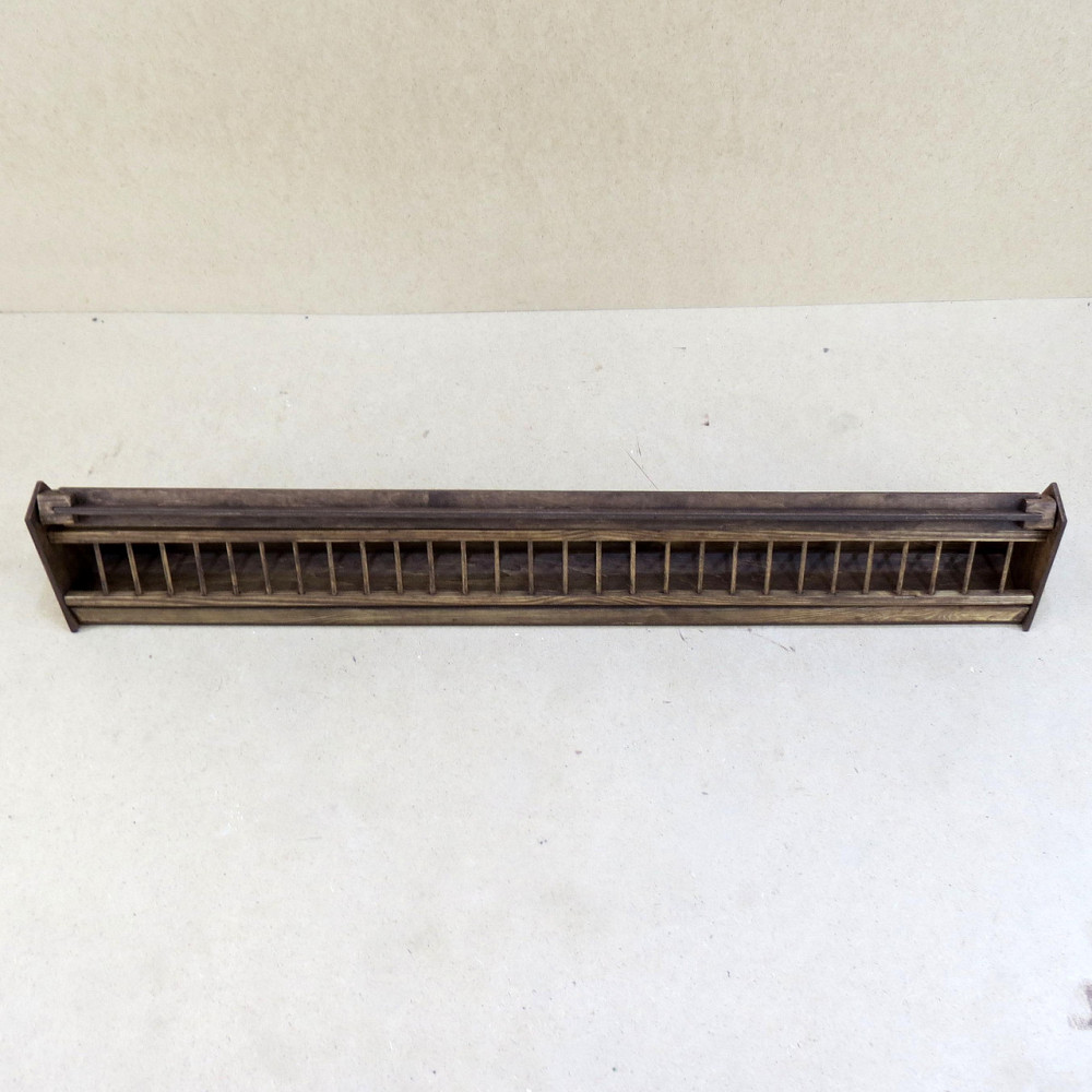 Деревянная кормушка для голубей 