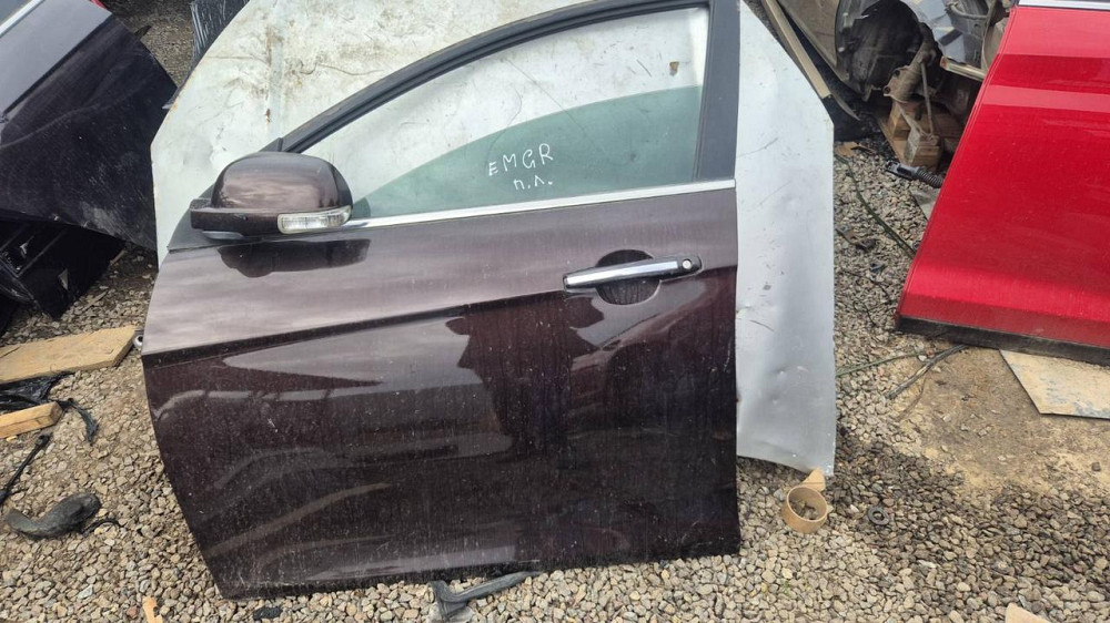 Переднє ліве Скло Geely emgrand Київ - фото 1