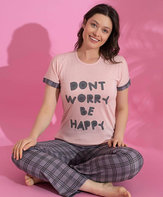 Женская принтованная пижама двойка: футболка и штаны 50, Розовый Одесса - изображение 1