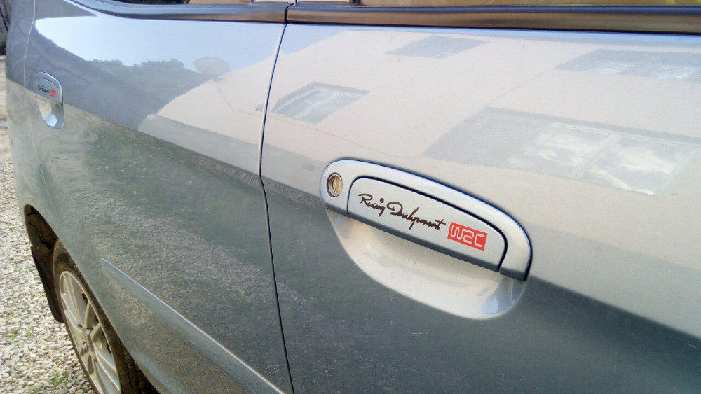 Наклейки на ручки авто номер 5 Черная с красным на Киев - изображение 4