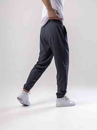 Чоловічі повсякденні джогери. Темно-сірі джогери літні з кишенями Pobedov Savaya Київ