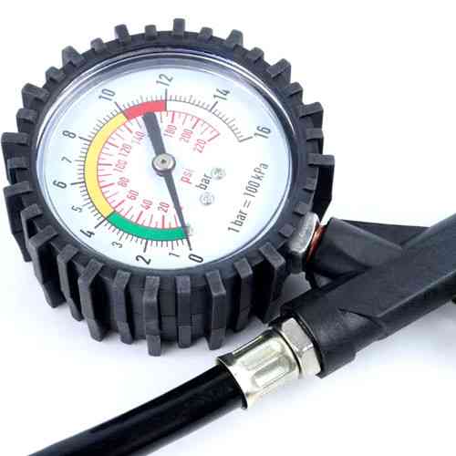 Пистолет для накачивания колес и шин с манометром 0-220 PSI 0-16 Бар компрессорный насос авто Киев