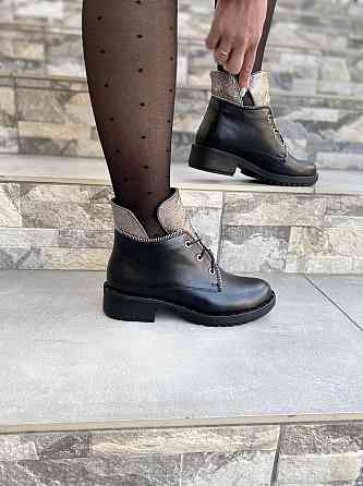 Черевики жіночі D and V чорні натуральна шкіра 36р. (1223) Коломыя