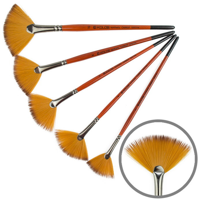 Кисть синтетика веерная Carrot 1097FN No10 короткая ручка KOLOS Киев - изображение 1