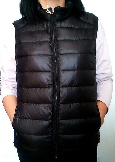 Женская полубатальная  стеганая жилетка Киев - изображение 1