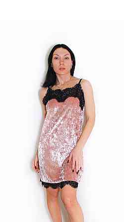 Жіноча нічна сорочка з мармурового велюру Пудровий S Харків